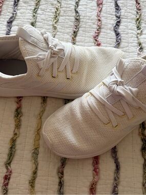 adidas Women’s White Knit Lace-Up Athletic Sneakers